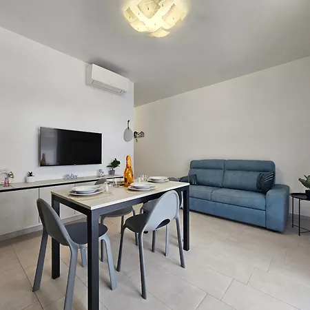 Greyhouse 2 100m Dal Mare