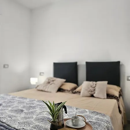 Greyhouse 2 100m Dal Mare Apartamento Tortoreto